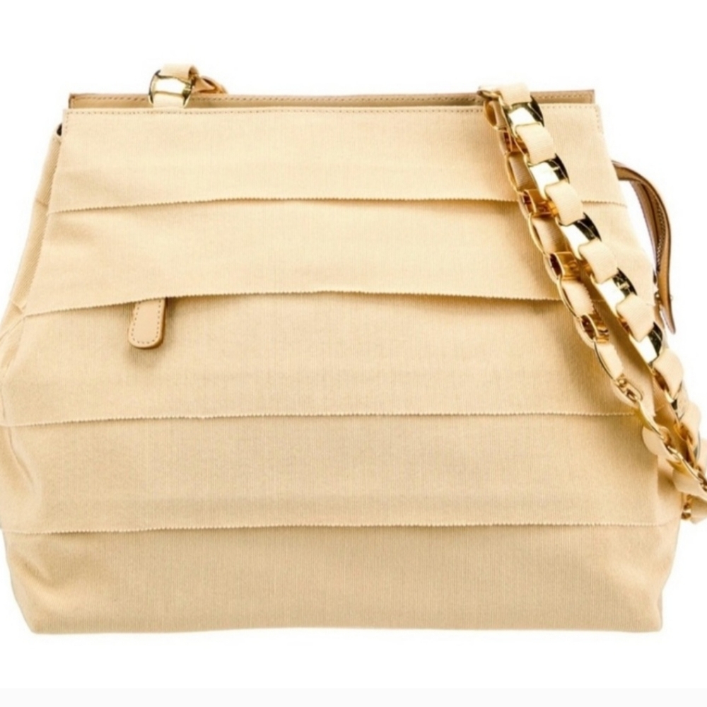 Salvatore Ferragamo Cream Shoulder Bag